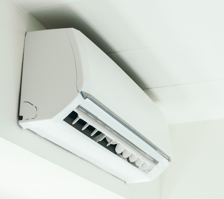 Hitachi 2 Ton Class 5 Star, 4-Way Swing, ice Clean, Xpandable+, Inverter Split AC (100% Copper, Dust Filter, 5500STXL RAS.V522PCBISH1, White)